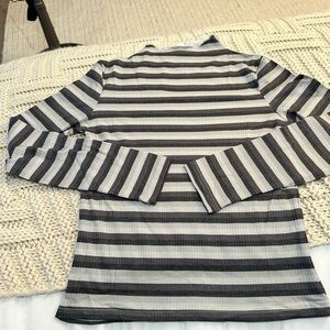 Cali B Striped Top NWT Large Black and Gray